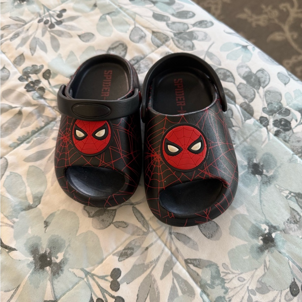 Spider-Man Kids Clogs - Black and Red